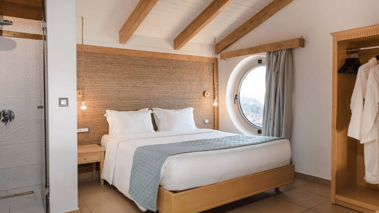 Suite Independent Pool Sea View Open Plan